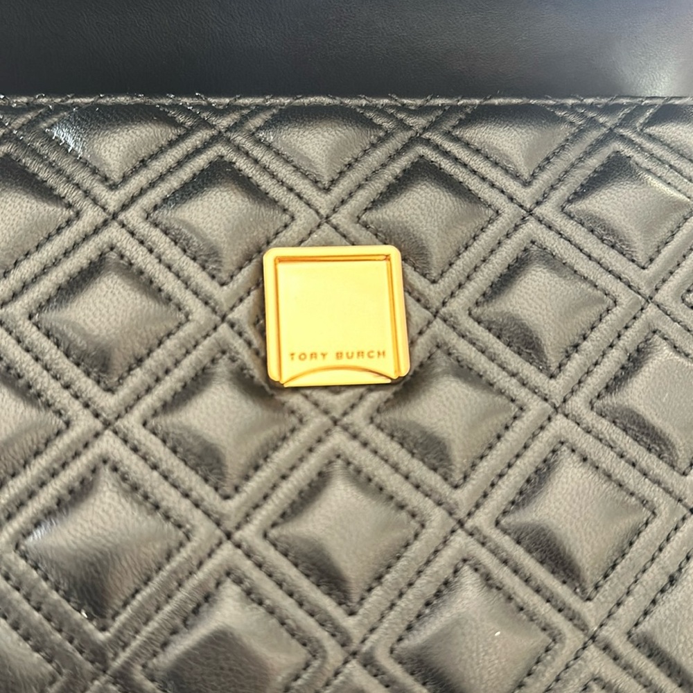New Tory Burch Fleming Matte Small , Bag black , Style: 755776 . RN # 111395 - Picture 11 of 12
